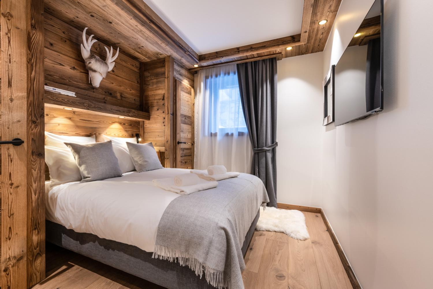 vail-lodge-val-disere-a01-086-760924