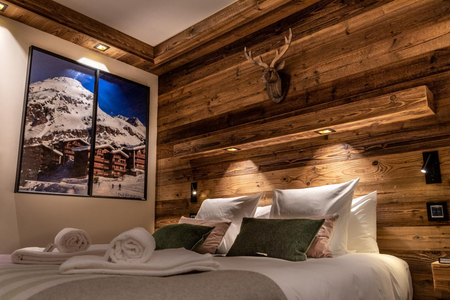 vail-lodge-val-disere-a02-083-760936