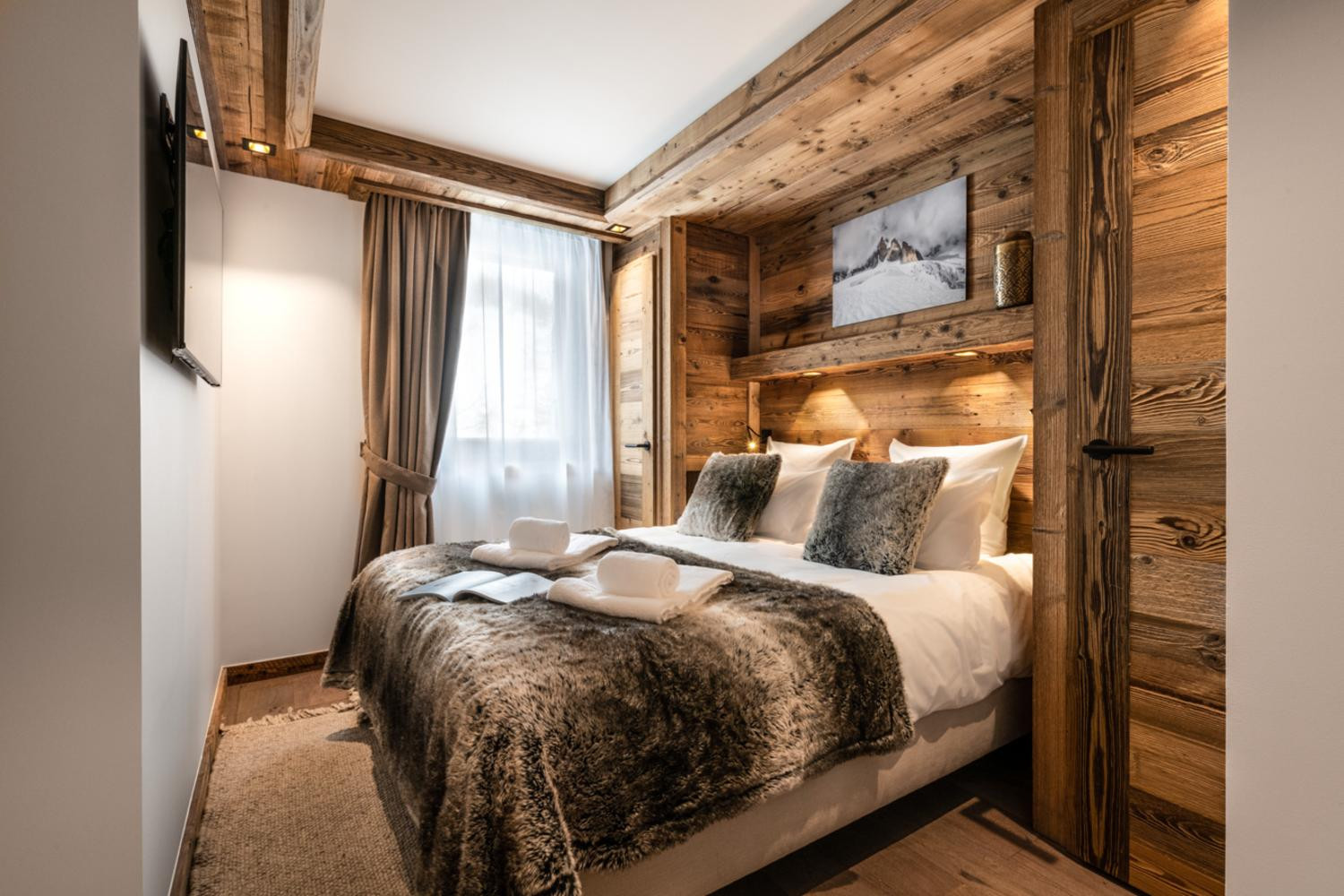 vail-lodge-val-disere-a22-026-760974