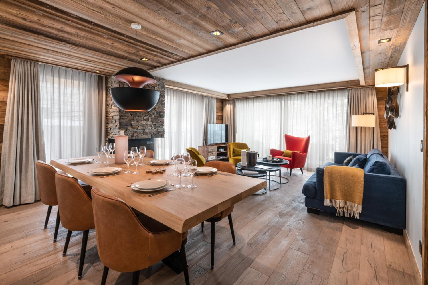 vail-lodge-val-disere-a22-048-760970