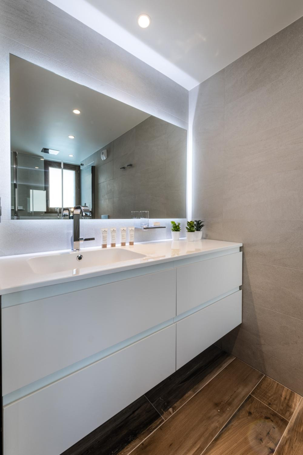 vail-lodge-val-disere-b31-065-761041