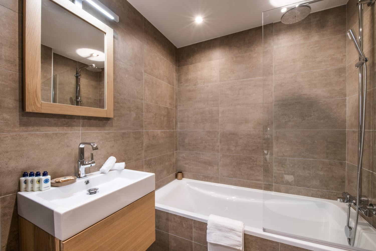 yellowstone-lodge-chalet3-012-791102