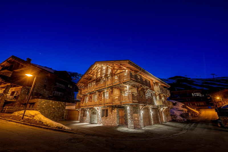 0000000079-02-1229963