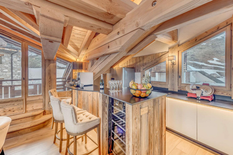 0000000325-05-1229936