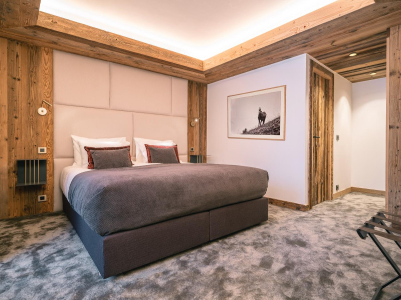 02a48c11-1574-4678-8aba-48006fd57809-1450821