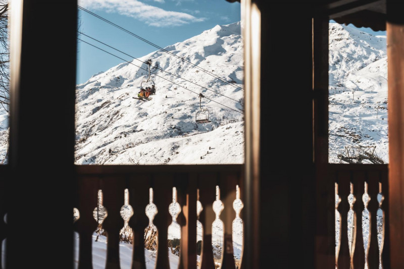 04-montagnettes-residence-sapiniere-menuires-3p6c-vue-01-cande-2026-1450695