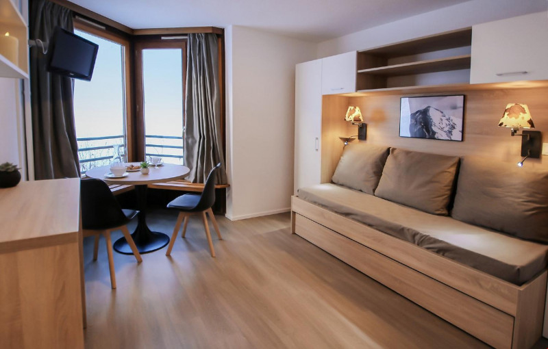 10-1705-tmp6e8c-location-ski-val-thorens-residence-odalys-tourotel-8-946244