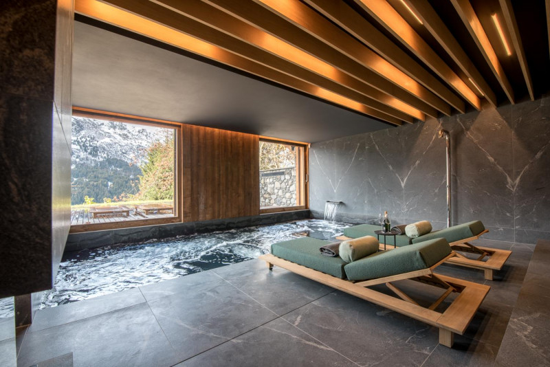 10cf6621-8a1b-4b00-b422-2014eabbcc8b-1450876