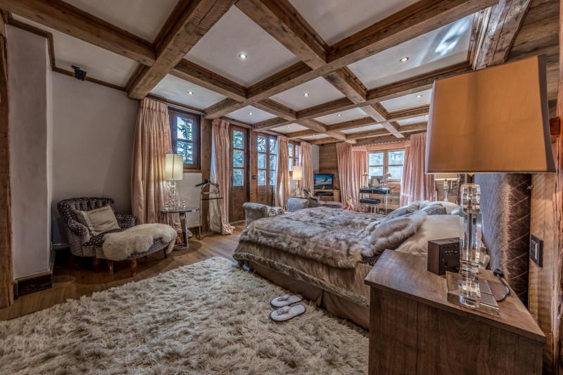 13f99abb-4b7e-4464-a3ac-5dfcd014e385-1451480