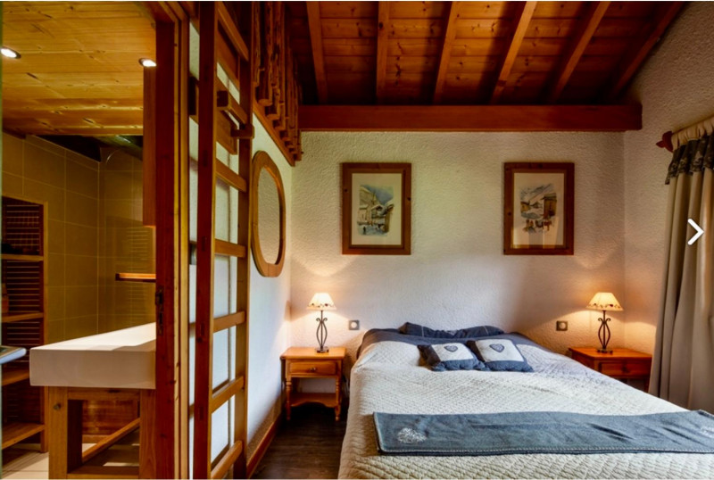 1bac0dff-b316-41d8-a296-0e5ac0eda0a4-1450979