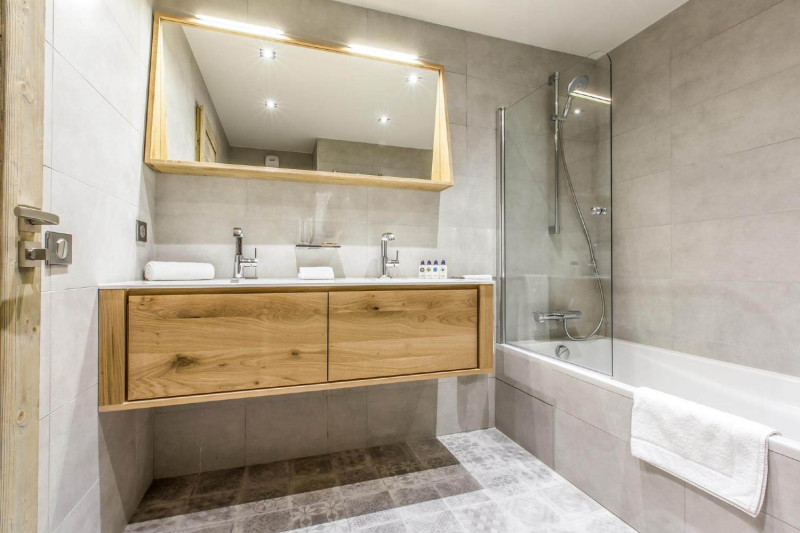 20keystonev2-c19-18-915-1147731