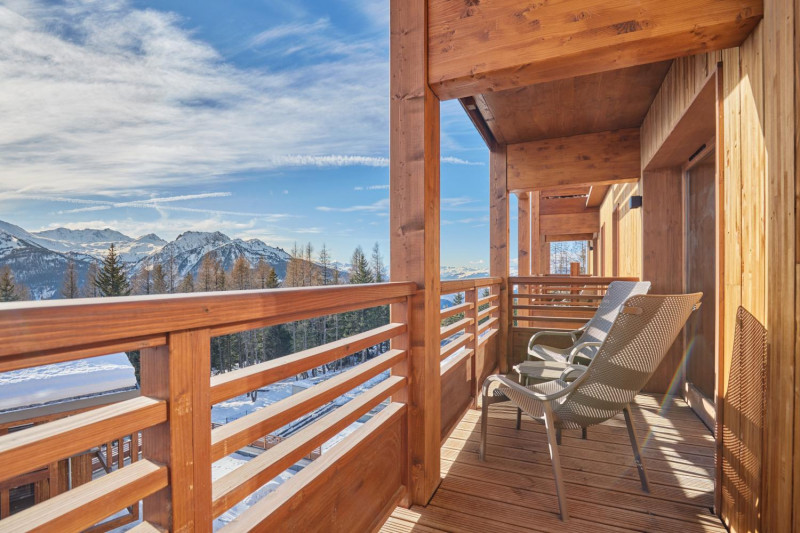 27-4265-tmpb350-location-ski-la-rosiere-residence-odalys-ecrin-blanc-27-copy-1449551