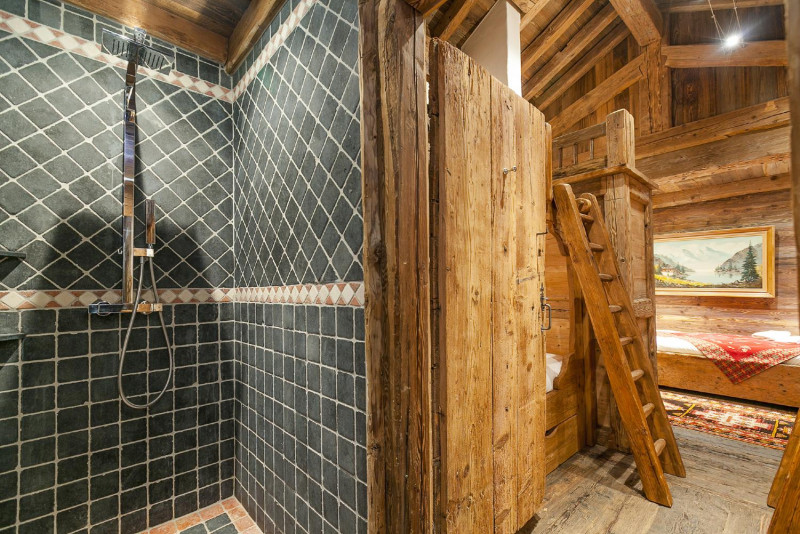 2980da21-1c92-4e05-90dc-cda9327358af-1450831