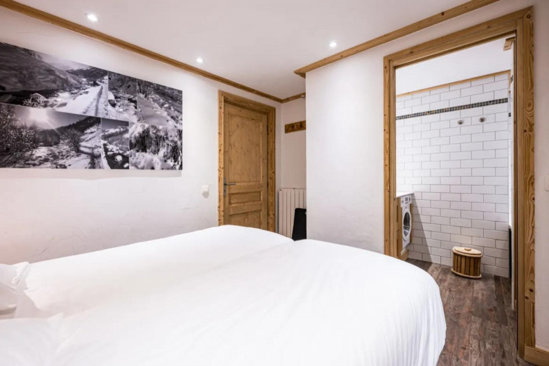 3-pieces-superbe-centre-village-avec-parking-12-1465990