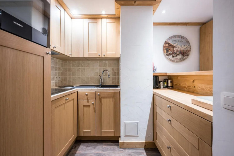 3-pieces-superbe-centre-village-avec-parking-7-1465985