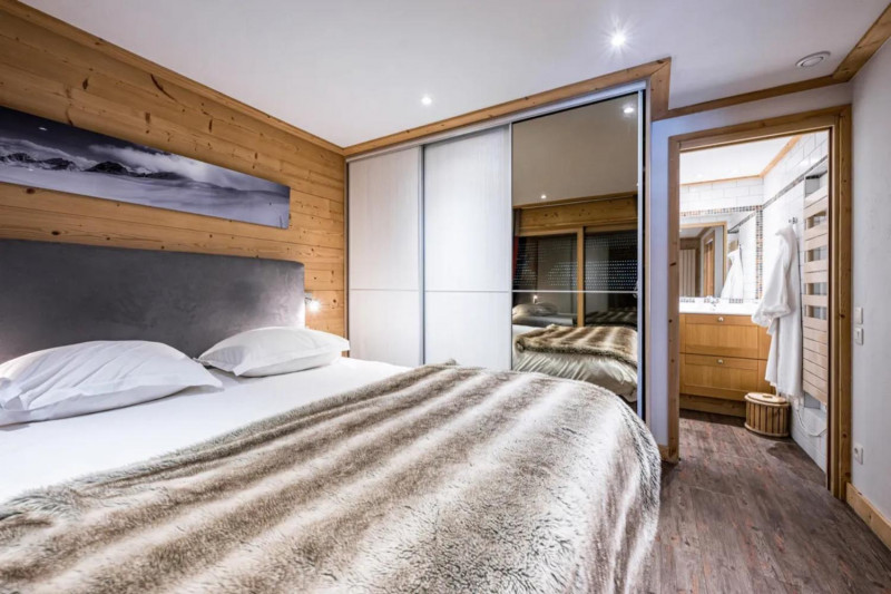 3-pieces-superbe-centre-village-avec-parking-9-1465987