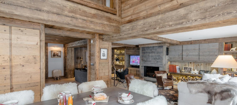 32a5bb14-22f2-424f-bd37-b761ebb566ed-1450932