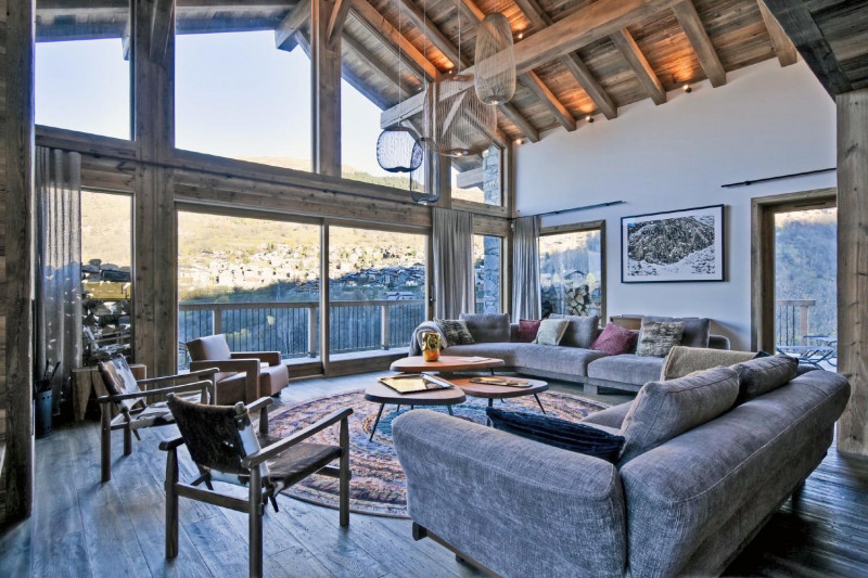 389b3946-4ad5-40fc-8ca3-8079fc82e2a4-1451188