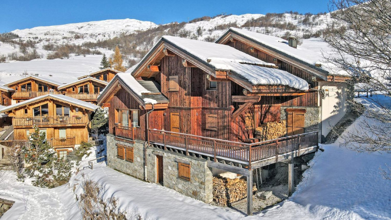 3b749e22-89a4-4ebc-9ab7-230223ee43f7-1451125