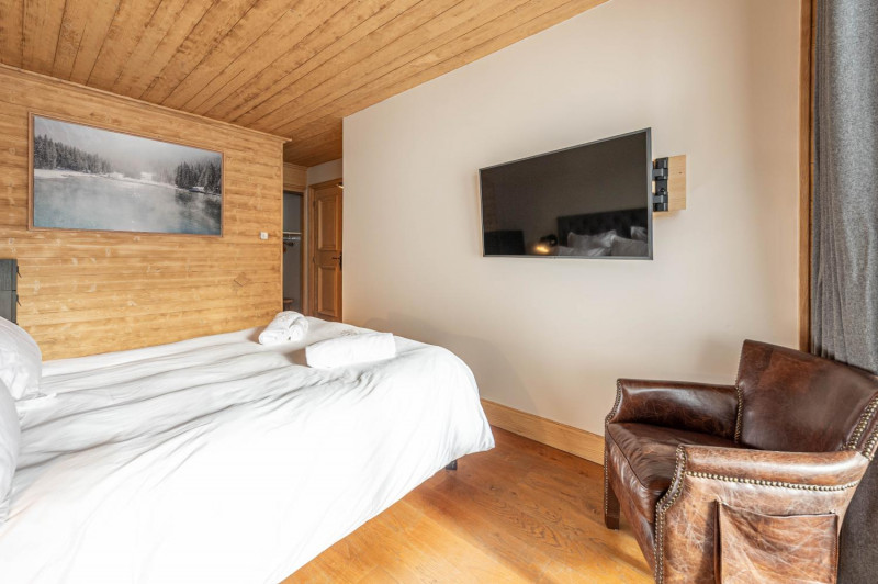 48d32234-c428-4fe3-9333-22efb61ca672-1451671