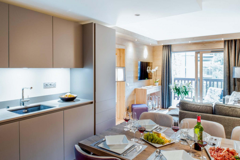 4mammoth-lodge-d09-003-1147820