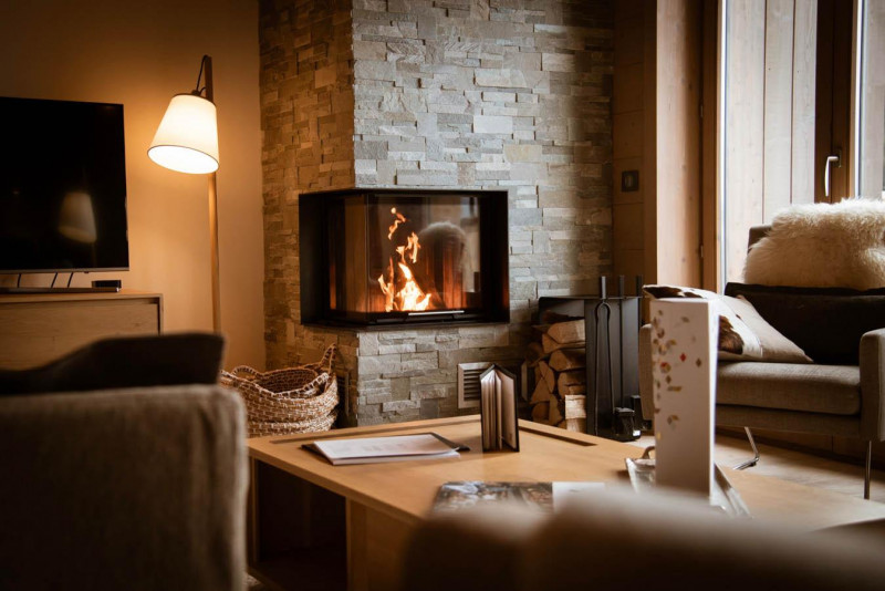 4pg-mammoth-lodge-d07-004-1147795