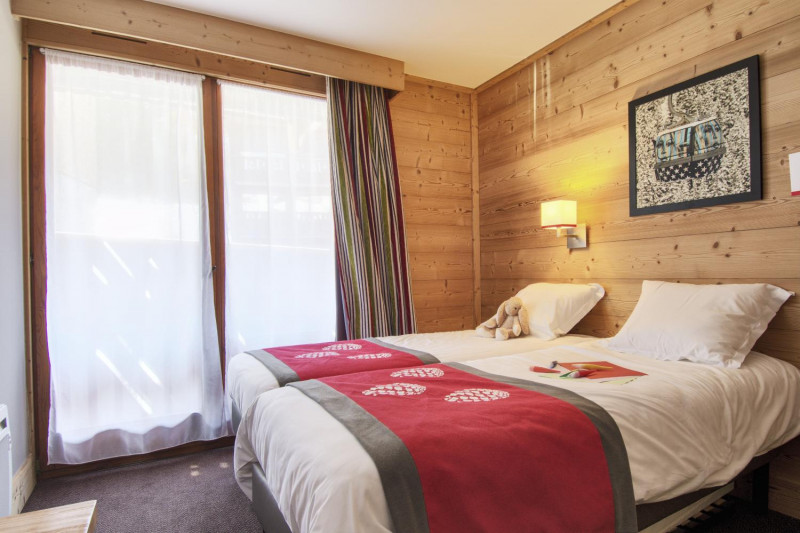 5-bedroom-2-2-bedroom-chalet-du-forum-1038698