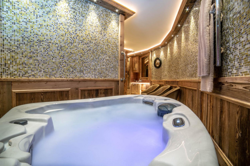 5251d7bb-1553-45df-bfe2-e73a56baa345-1451429