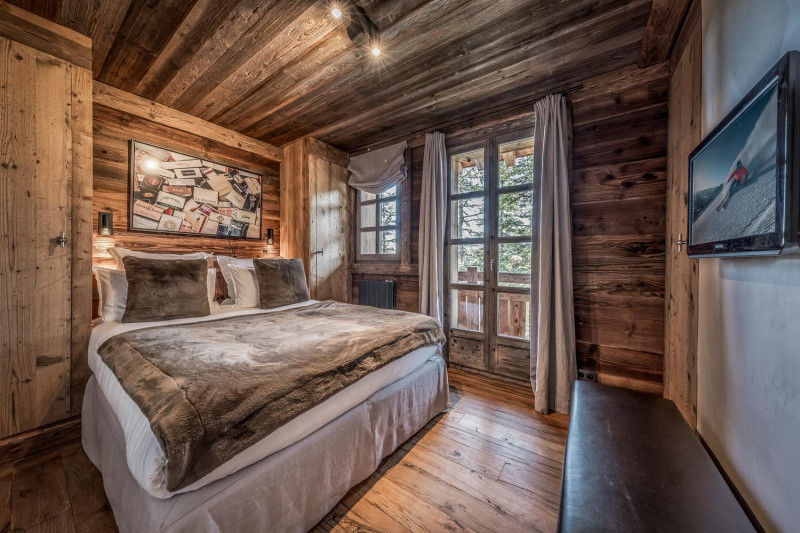 5e52780d-b3b7-4bca-befa-51cd3f99bacc-1451620