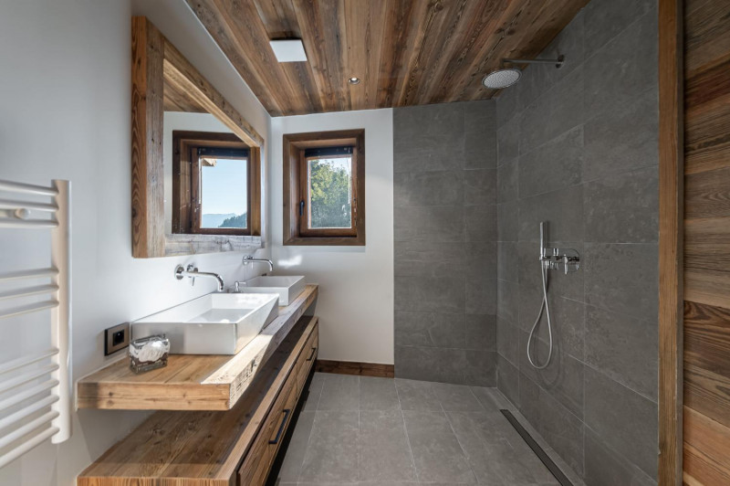 5ef2dbb9-59f7-4c13-98ca-8cbdaf1f5e30-1451488