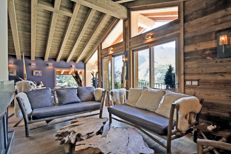 6882a53f-9858-4d07-919f-32d22d17bcc9-1451138