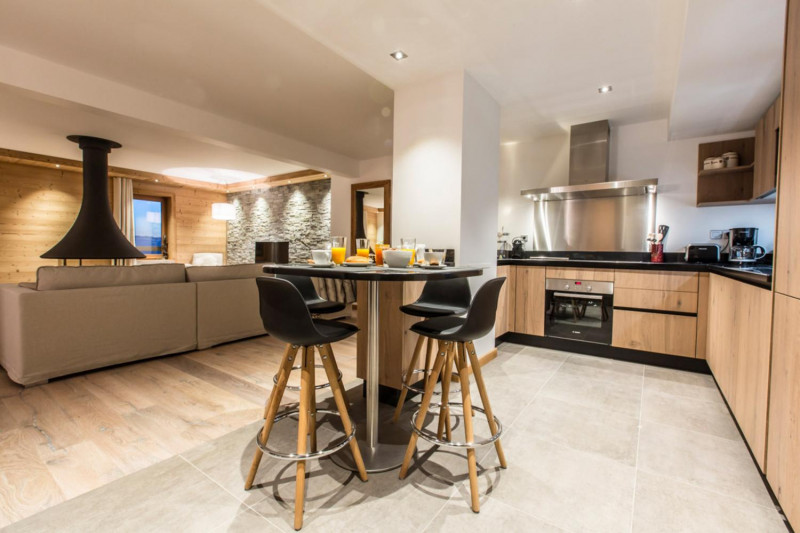 6whistler-app04-13-1147567