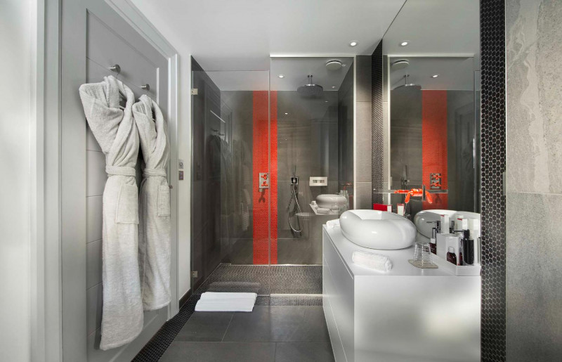 71742bf3-3e12-4f8d-b7b9-67e66255b2b1-1451743