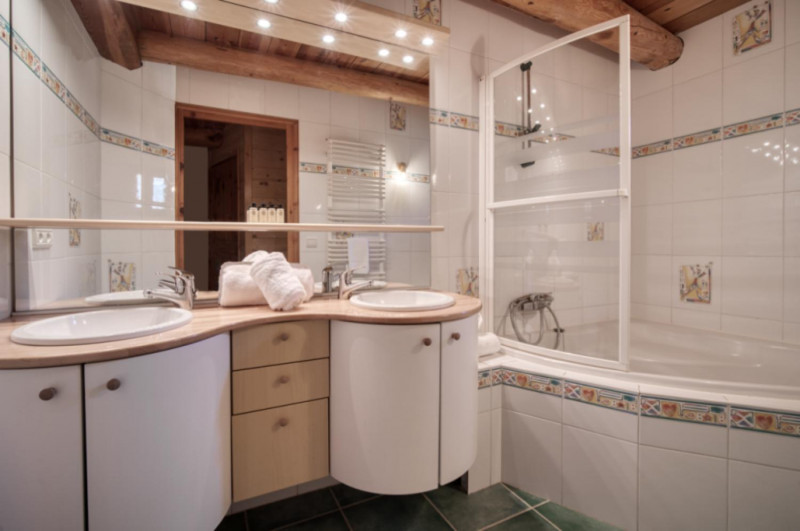 800x600-40-2973901-1266998