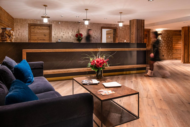 800x600-courchevel-steamboat-reception-3-58301-1465795