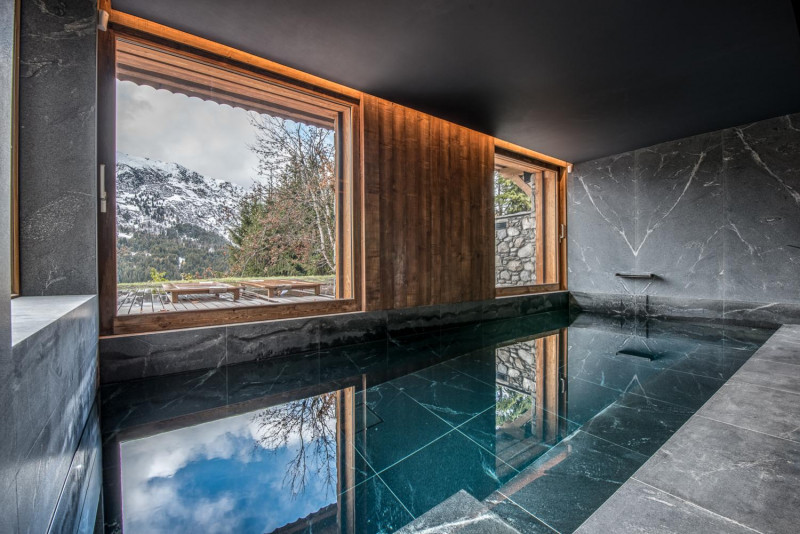 81ebe6ca-ff75-46c9-81ce-a53ee47255d3-1450881