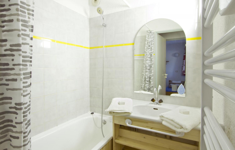 9-151-tmp1453-3960-valdisere-hauts-du-rogoney-2p4-3-930558