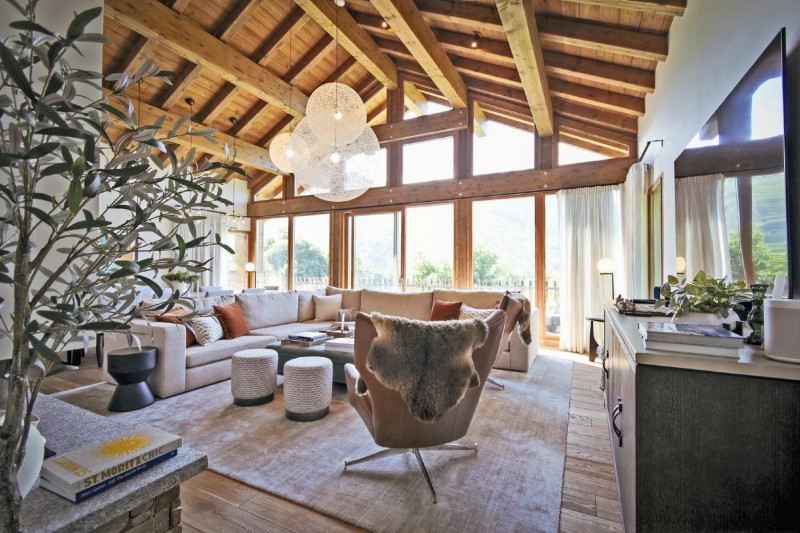 932f9fed-cf71-4359-a460-58557f5ffff5-1451040