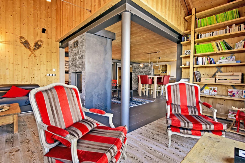 94809daf-bcb7-4e03-b188-ce539c054157-1451110