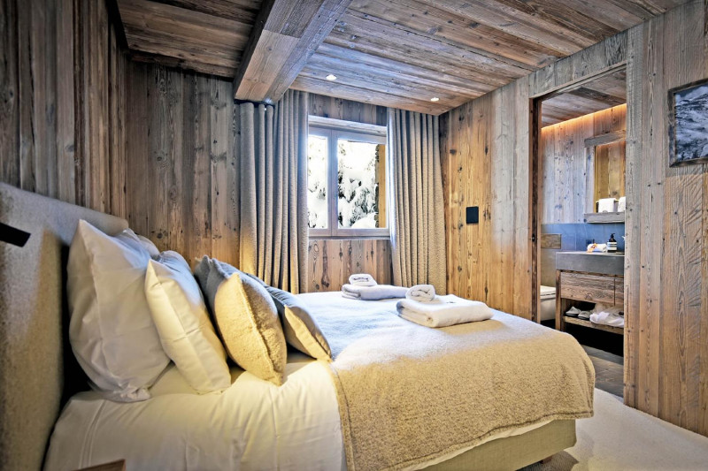 9c36b2d7-45d5-4936-9288-cb16efe09fb6-1451085