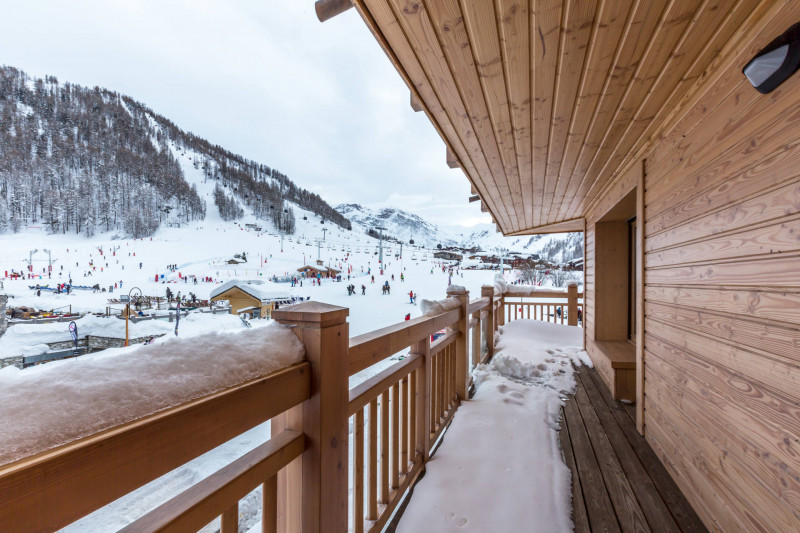 _lv_images__lot_0000010012_12_1456924