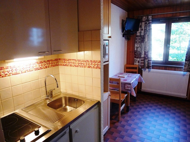 _lv_images__lot_0000020043_06_1174784