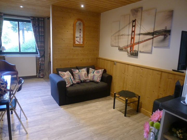 _lv_images__lot_0000040003_01_1446193