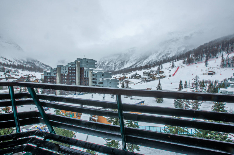 _lv_images__lot_0000240078_10_1457778
