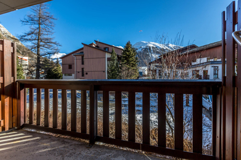 _lv_images__lot_0000400017_10_1457687