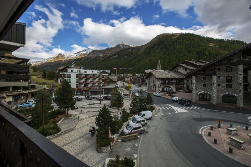 _lv_images__lot_0000810100_14_1456604 _lv_images__lot_0000810100_14_1456604