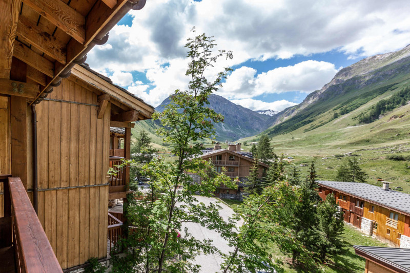 _lv_images__lot_0001080044_11_1455285