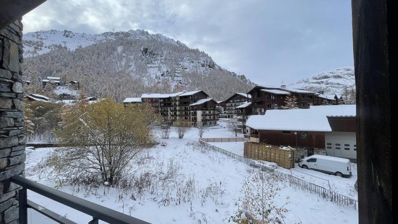 _lv_images__lot_0002340274_15_1457235
