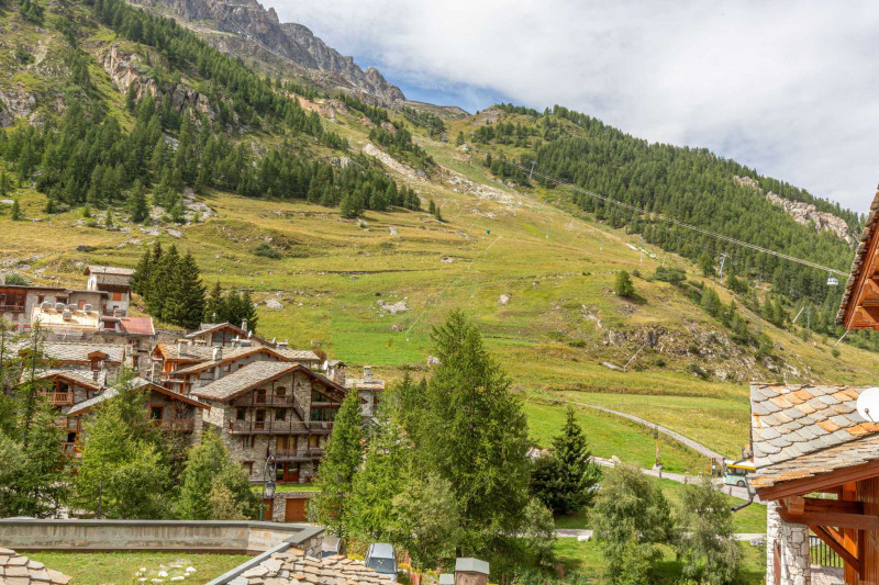 _lv_images__lot_0002340278_15_1456668 _lv_images__lot_0002340278_15_1456668