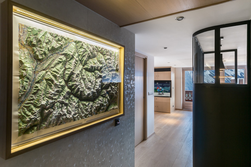 _lv_images__lot_0020020020_12_1449022